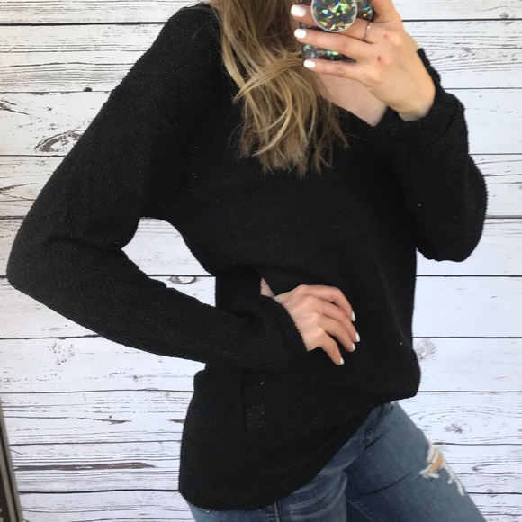 ❗️1 LEFT❗️ Black Oversized Vneck Knit Sweater - Picture 5 of 8